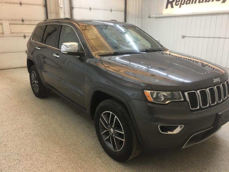 jeep grand cherokee 2017 1C4RJFBGXHC862606 image jeep grand cherokee 2017 1C4RJFBGXHC862606 image